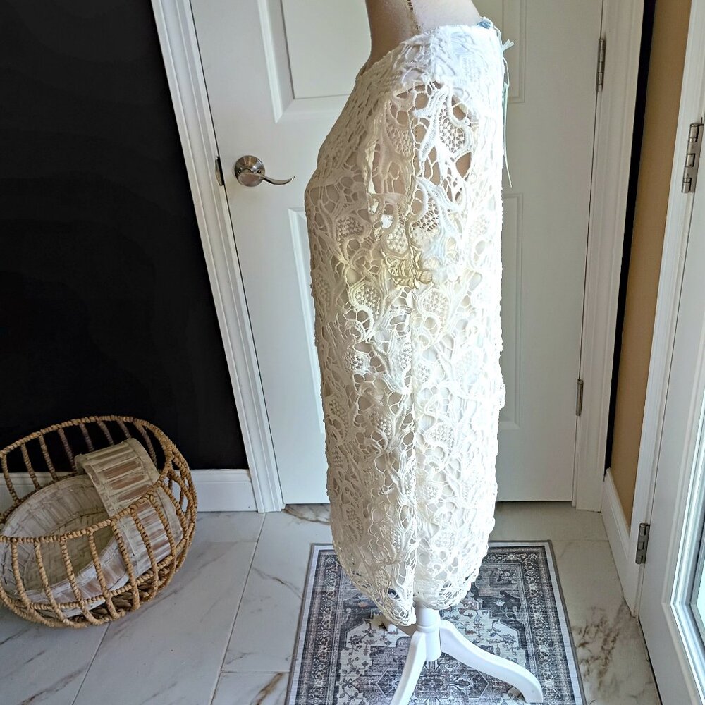 NEW! BOUTIQUE SHE & SKY WHITE LACE DRESS - Picture 4 of 5